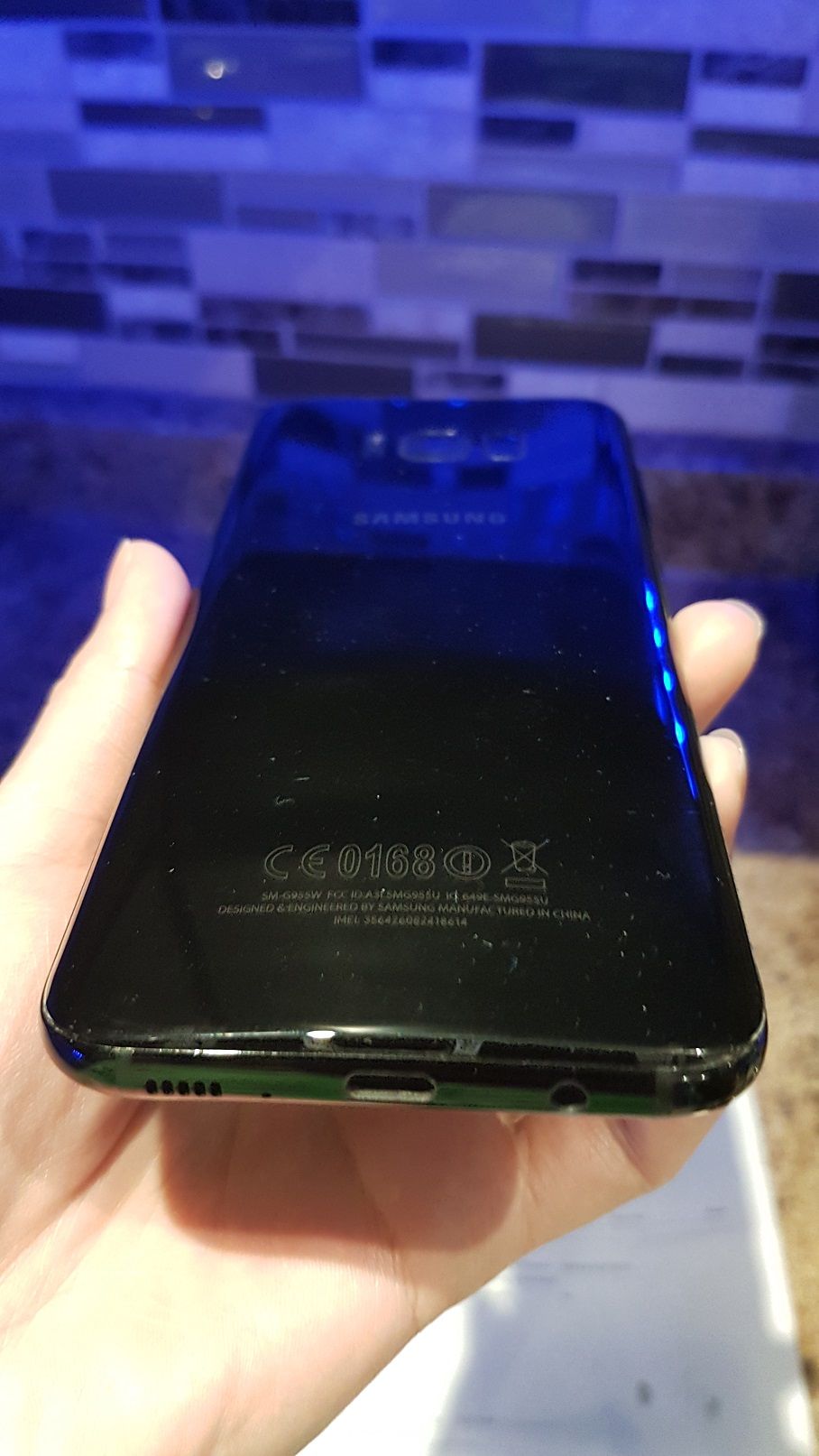 Swollen Battery Caused S8 Plus Cracked Screen And Samsung Members