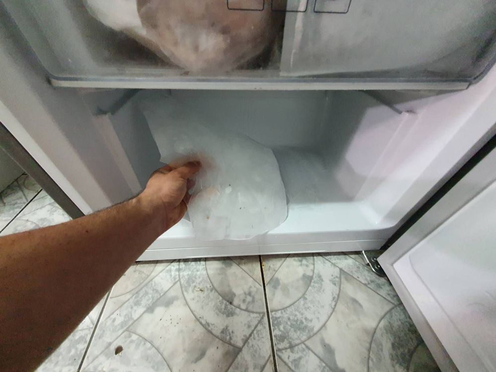 Problema con capa de hielo en congelador - Samsung Members