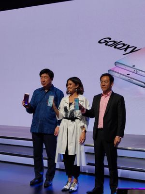 Sesi foto kak Dian bersama Samsung Galaxy Note 10 Series
