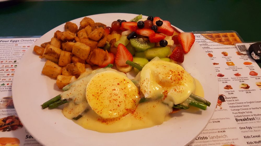 Breakfast at Bigg's Saint-Laurent, Ottawa, ON.