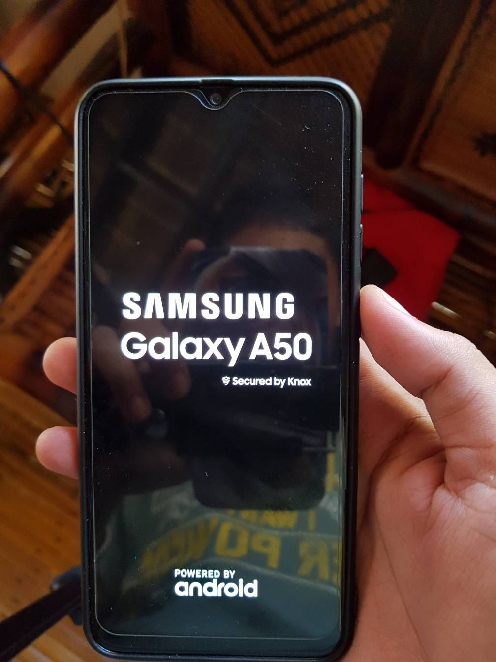 STUCK ON BOOT SCREEN - Samsung Members