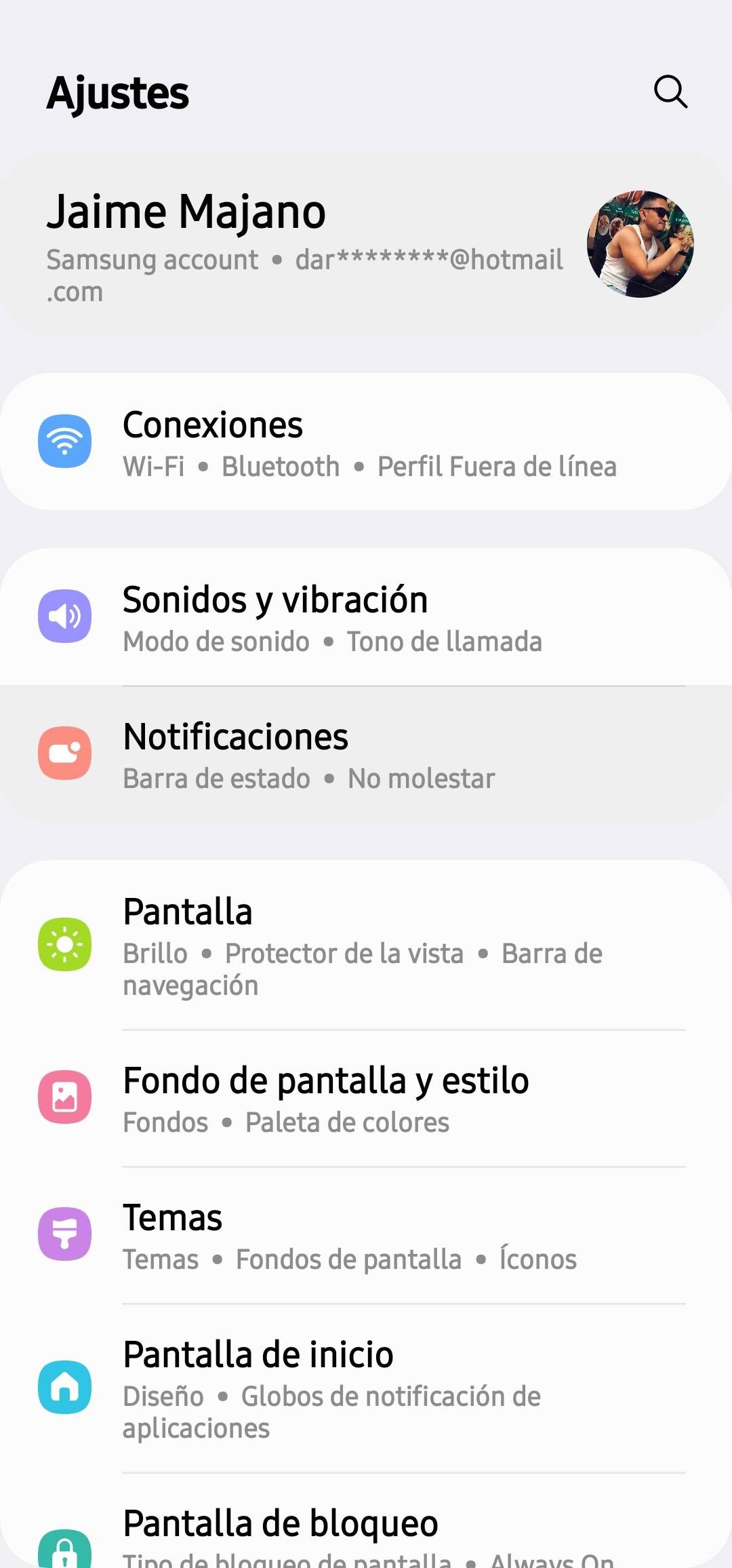 Wallpaper and Color Palette Samsung Members
