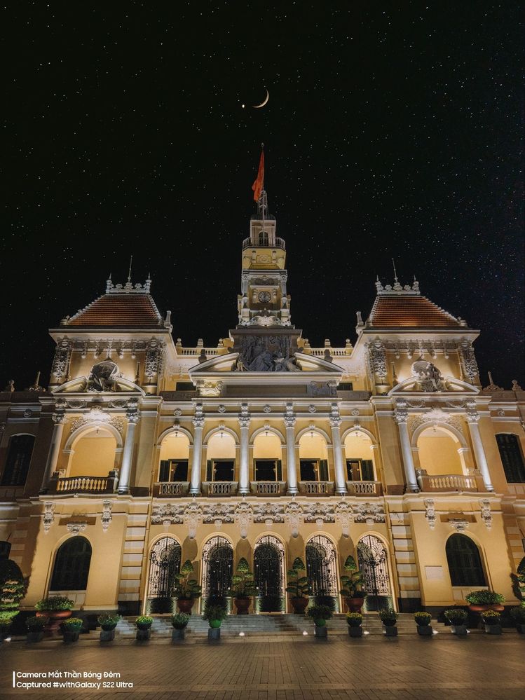 City Hall - HCMC.jpeg