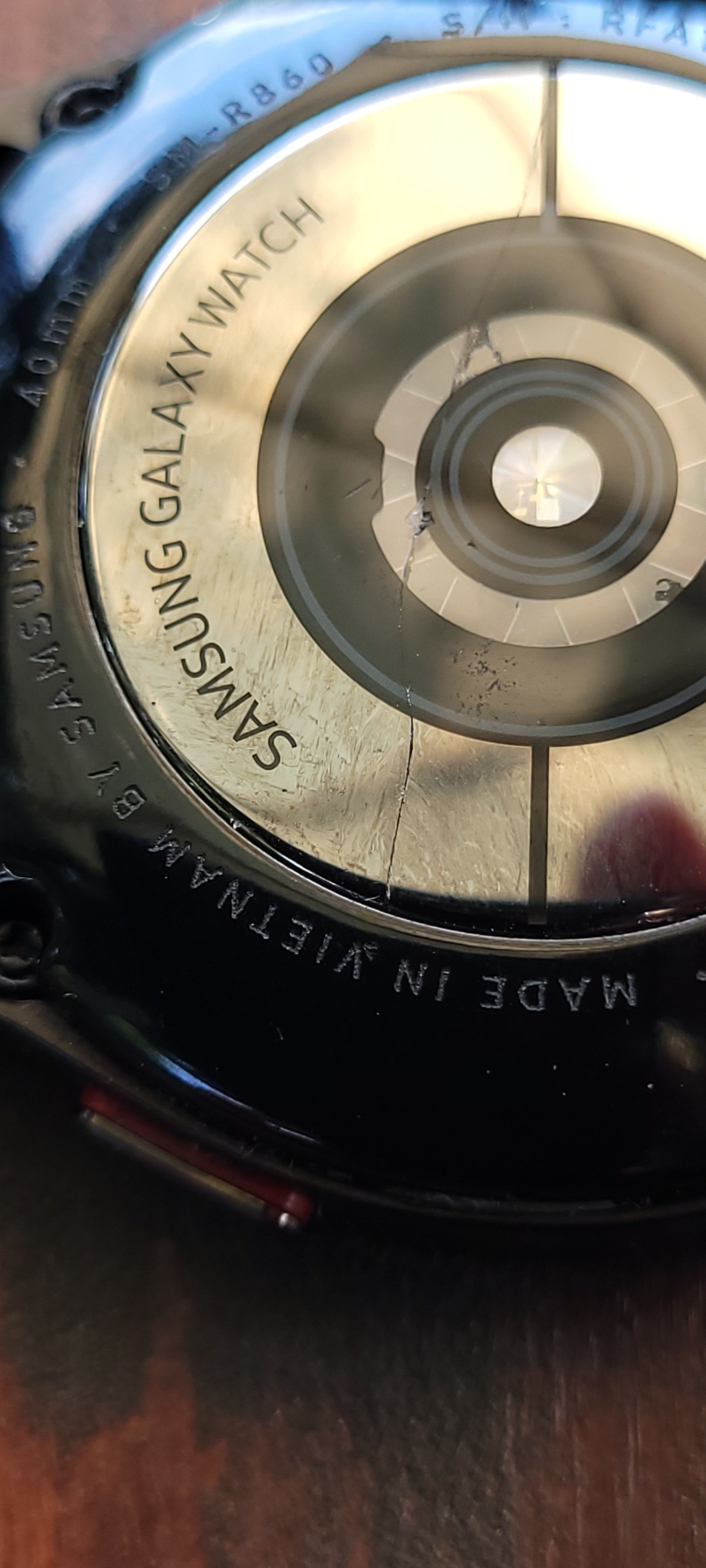 Galaxy Watch 4 bluetooth overheated while charging... Samsung Members