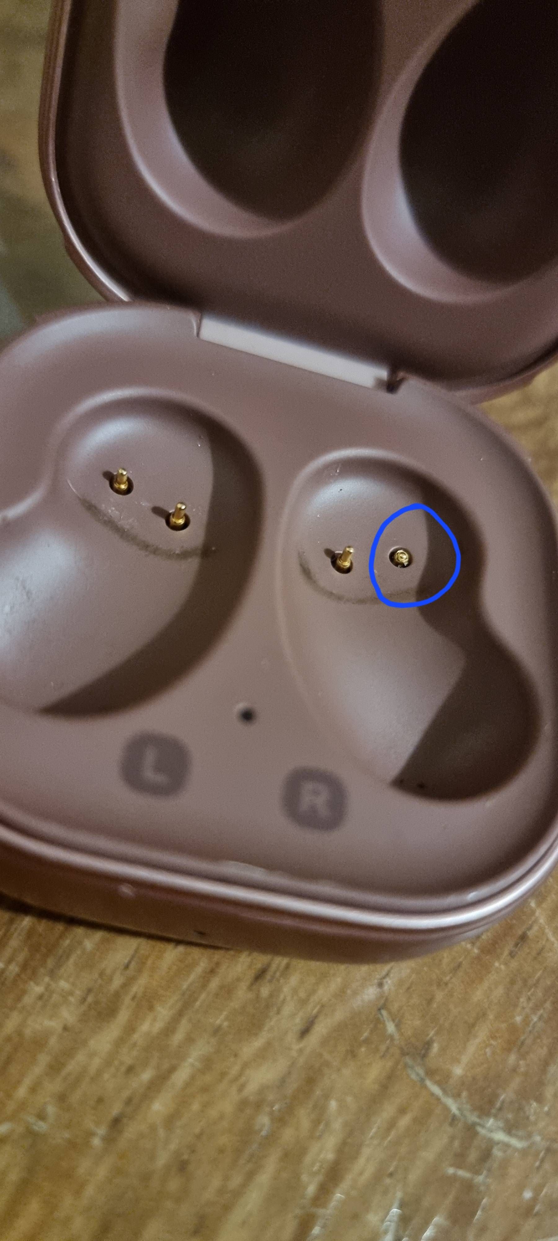 Solucionado Galaxy buds live remplazo del charging case Samsung Members