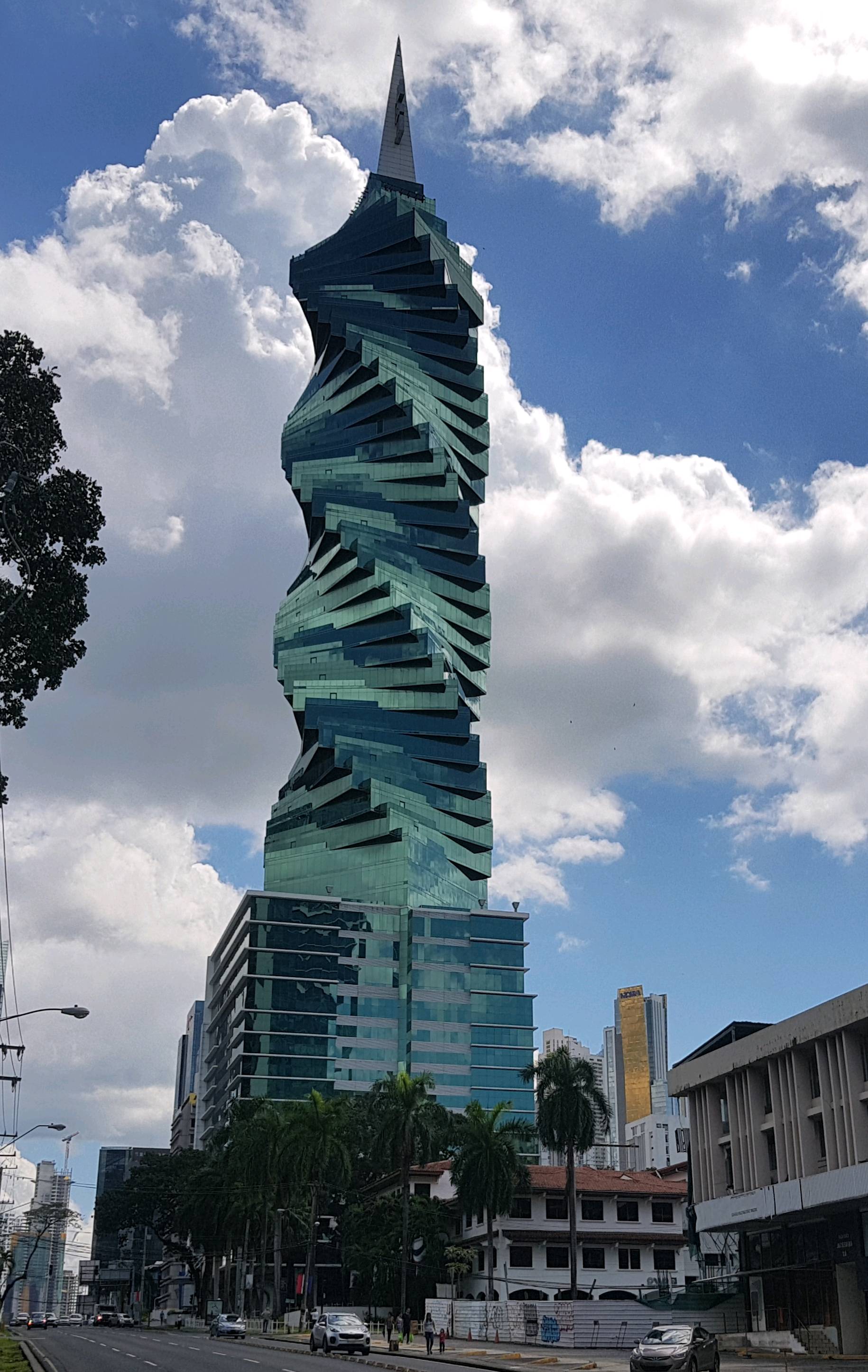 Edificio del Tornillo, Ciudad de Panamá Samsung Members