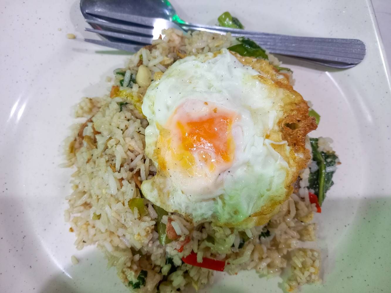 Nasi goreng kampung + egg fried eyes is my favorit... Samsung Members