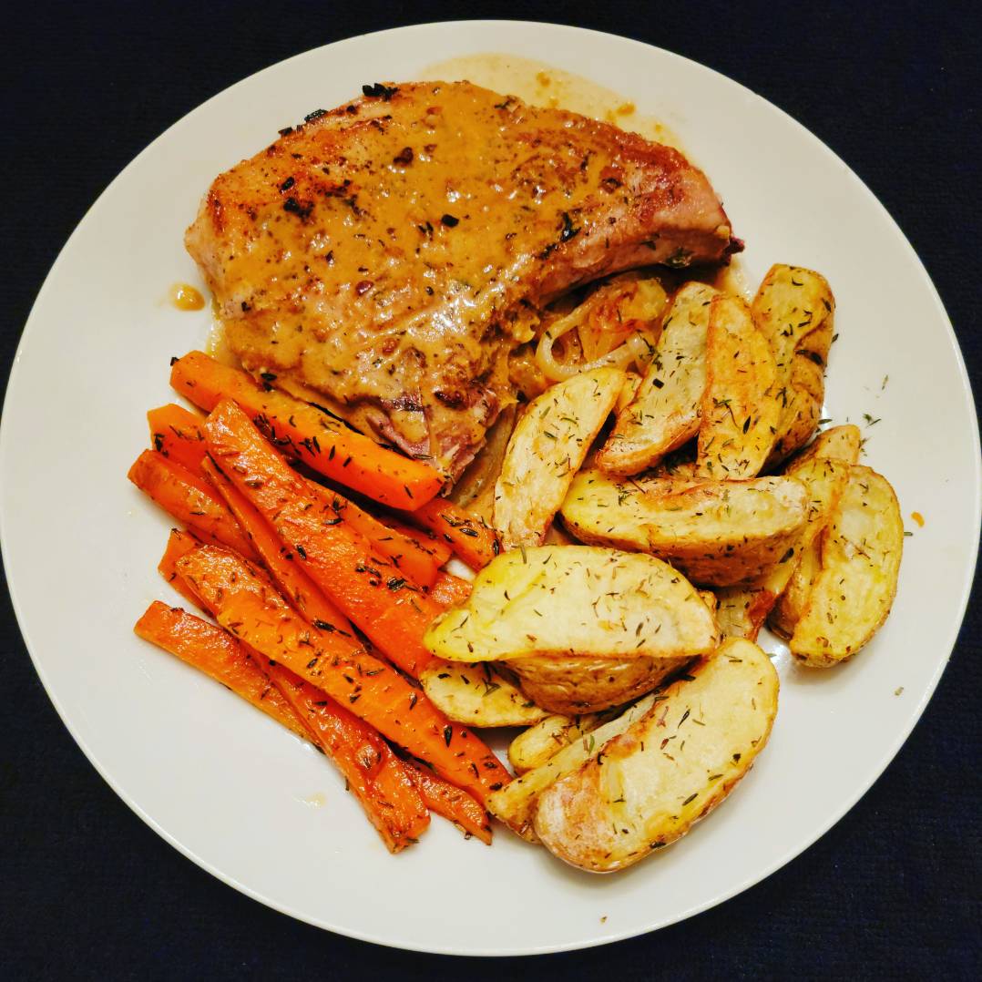 Chop de porc cuisson sous vide avec carottes au be... Samsung Members