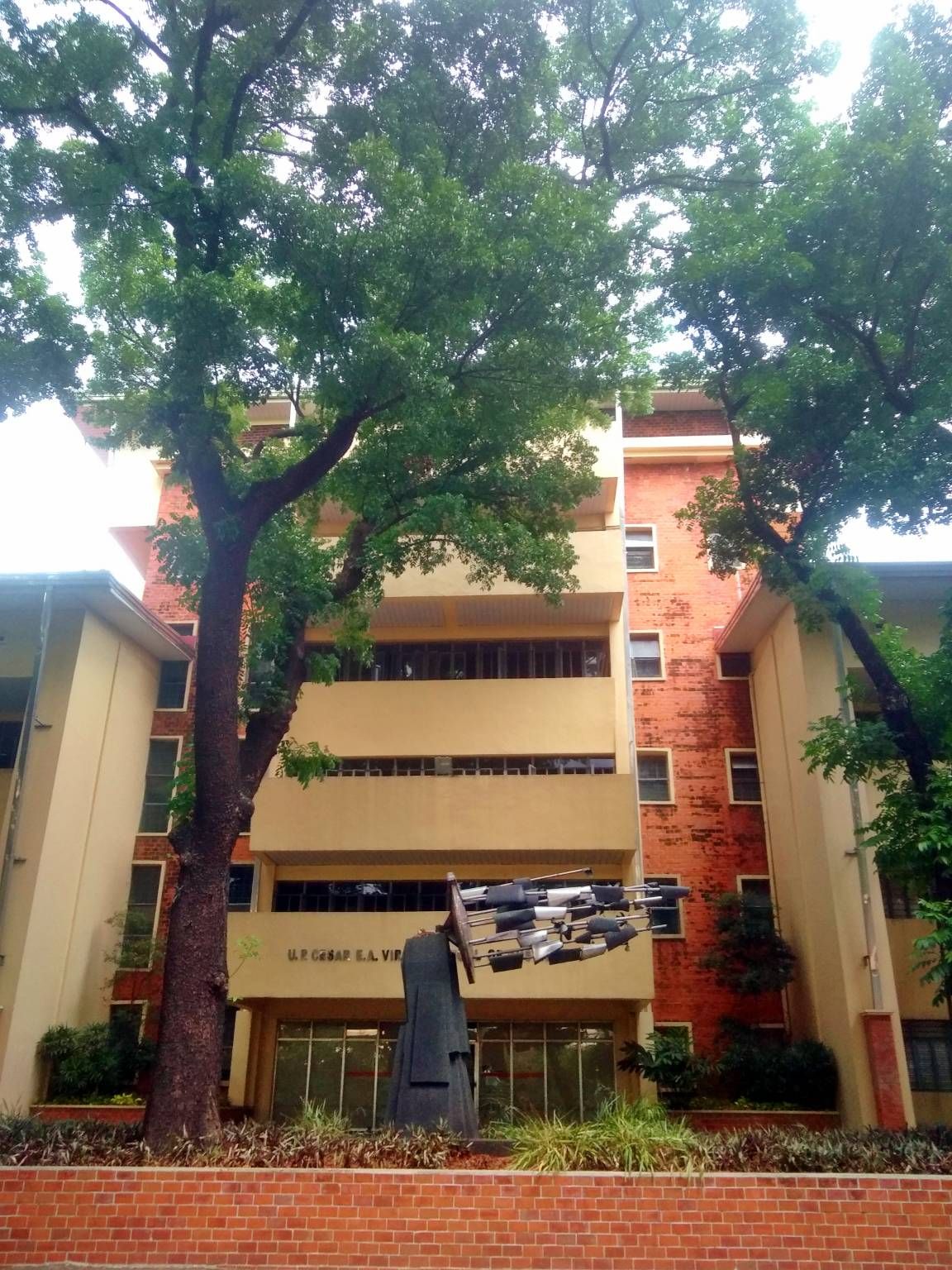 Malcolm Hall 📍 University of the Philippines, Que... Samsung Members