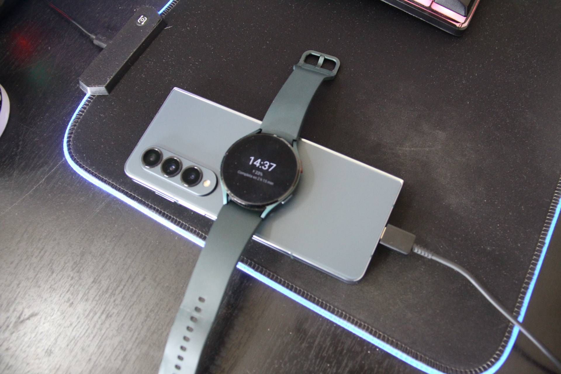Cómo arreglar un smartwatch que no carga