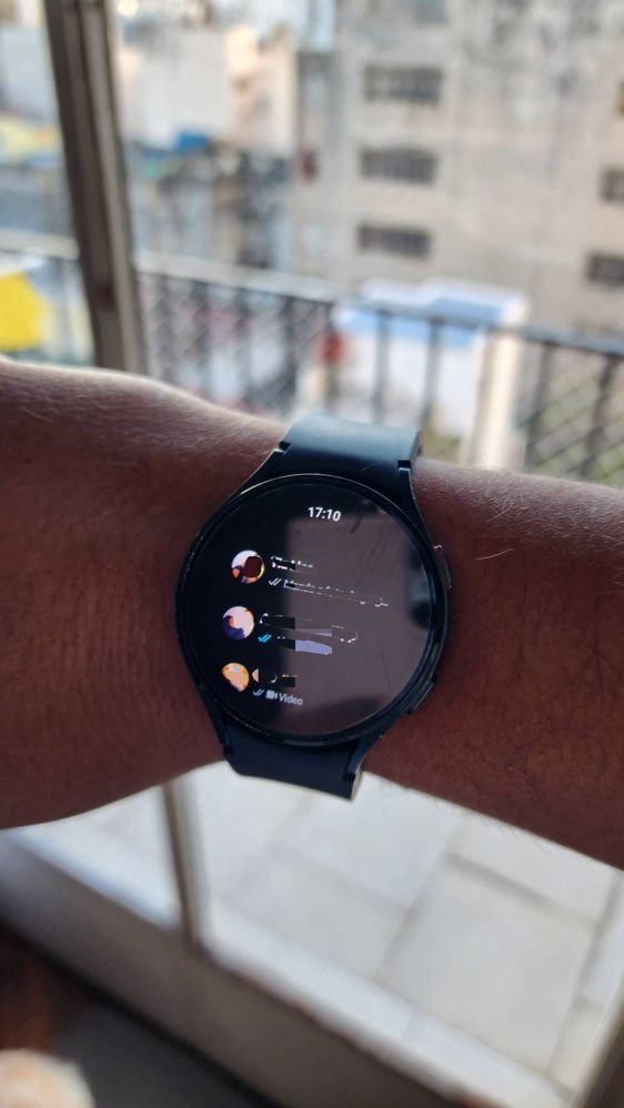 Cómo utilizar WhatsApp en el Samsung Galaxy Watch 4? 