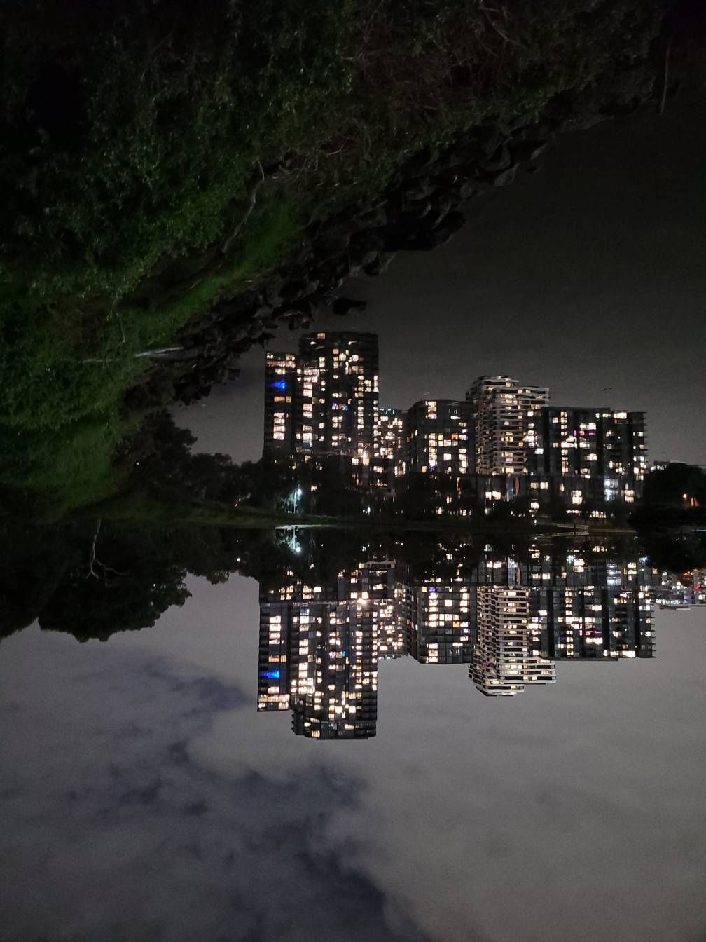 all upside down 🌆 Samsung Members