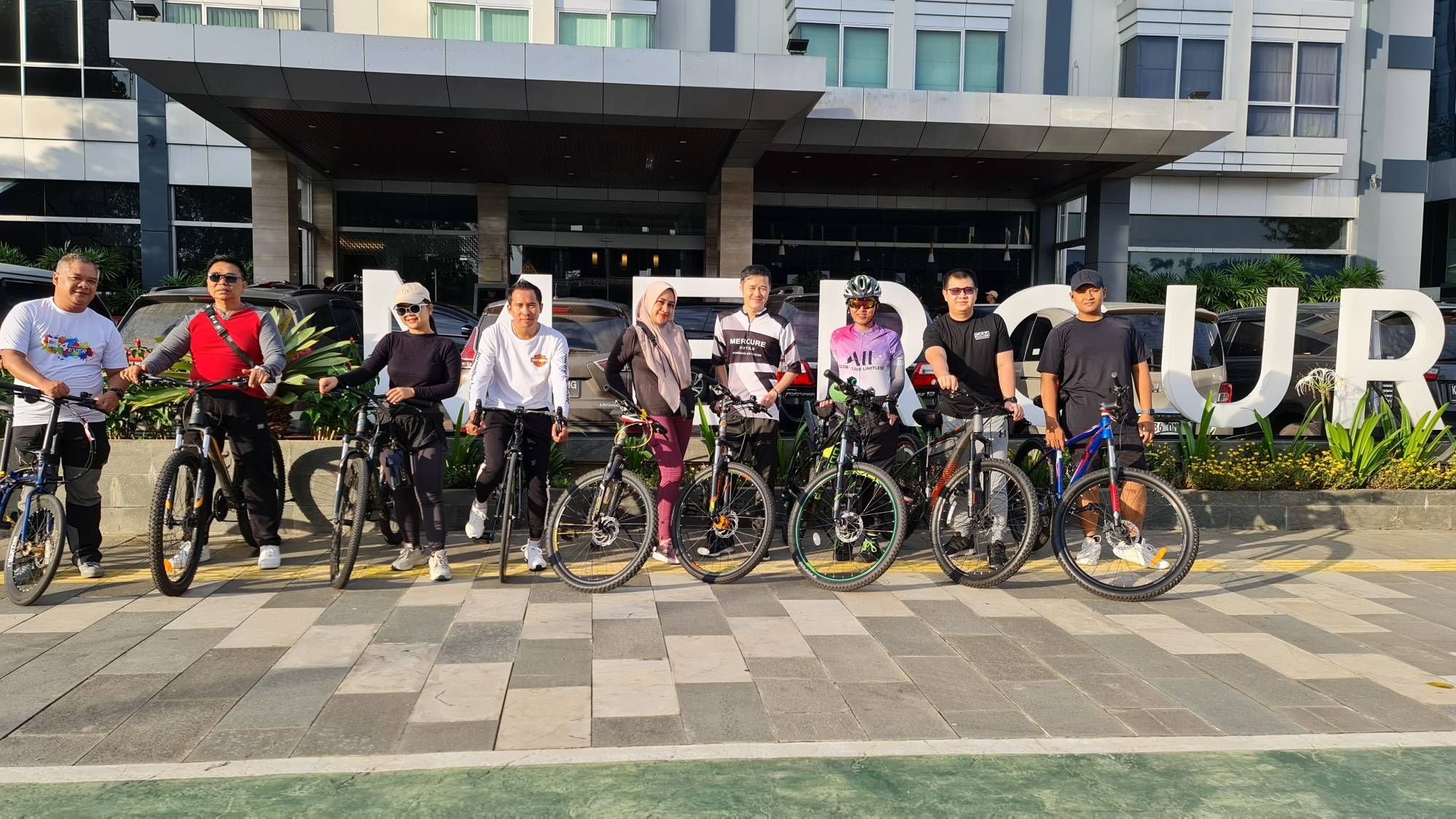 Fun Cycling with Samsung Galaxy Watch Active 2 x S... Samsung Members