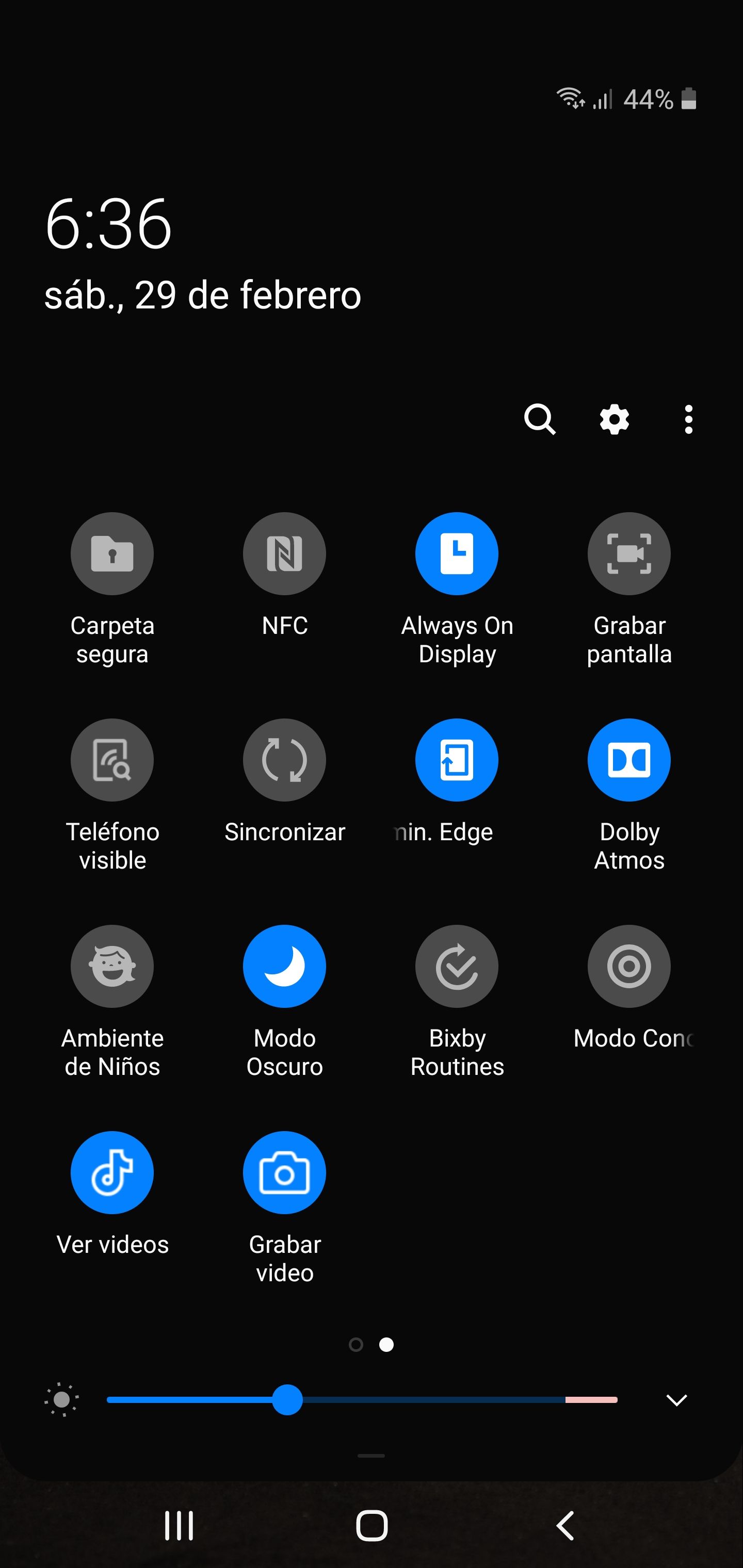 Solucionado: Limpieza cámara y pantalla S10 - Samsung Community