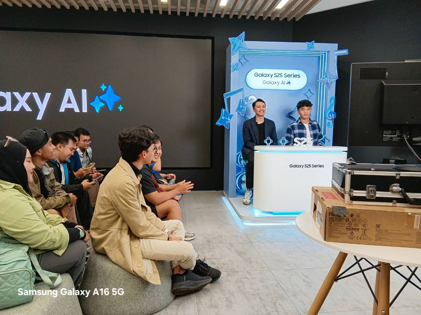 Galaxy AI Creator Lab × Samsung Members Bandung - Samsung Members